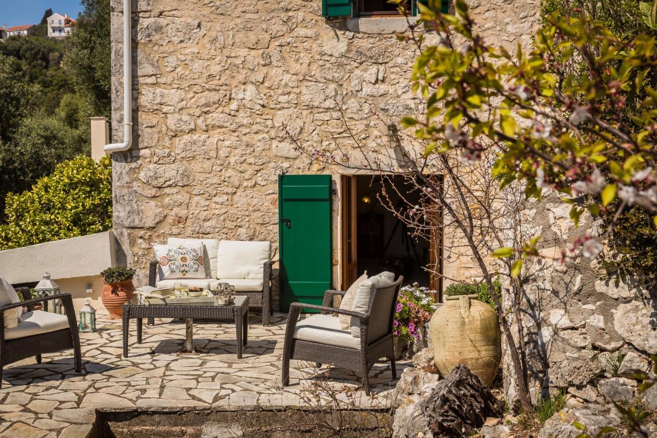 Traditional Stone House Anofli 1843 Fiskardo Kefalonia Bagian luar foto