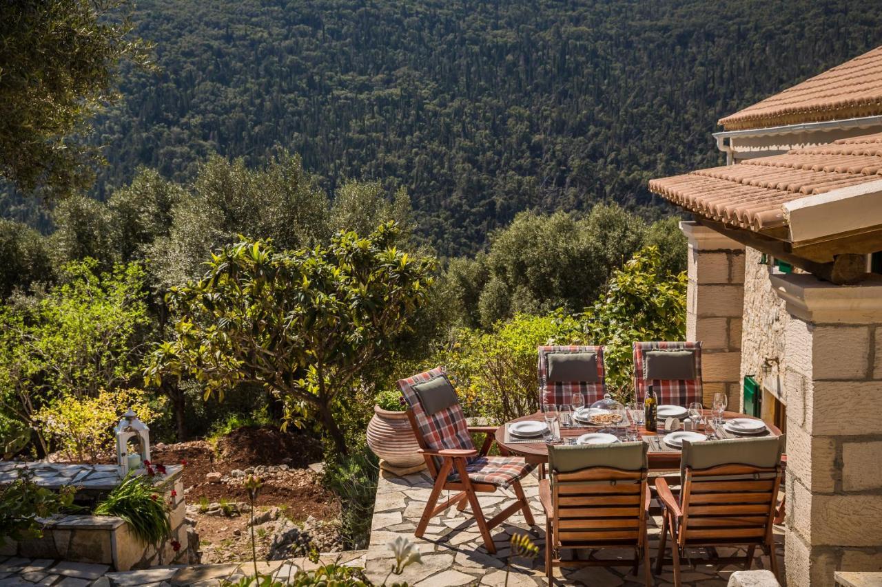 Traditional Stone House Anofli 1843 Fiskardo Kefalonia Bagian luar foto